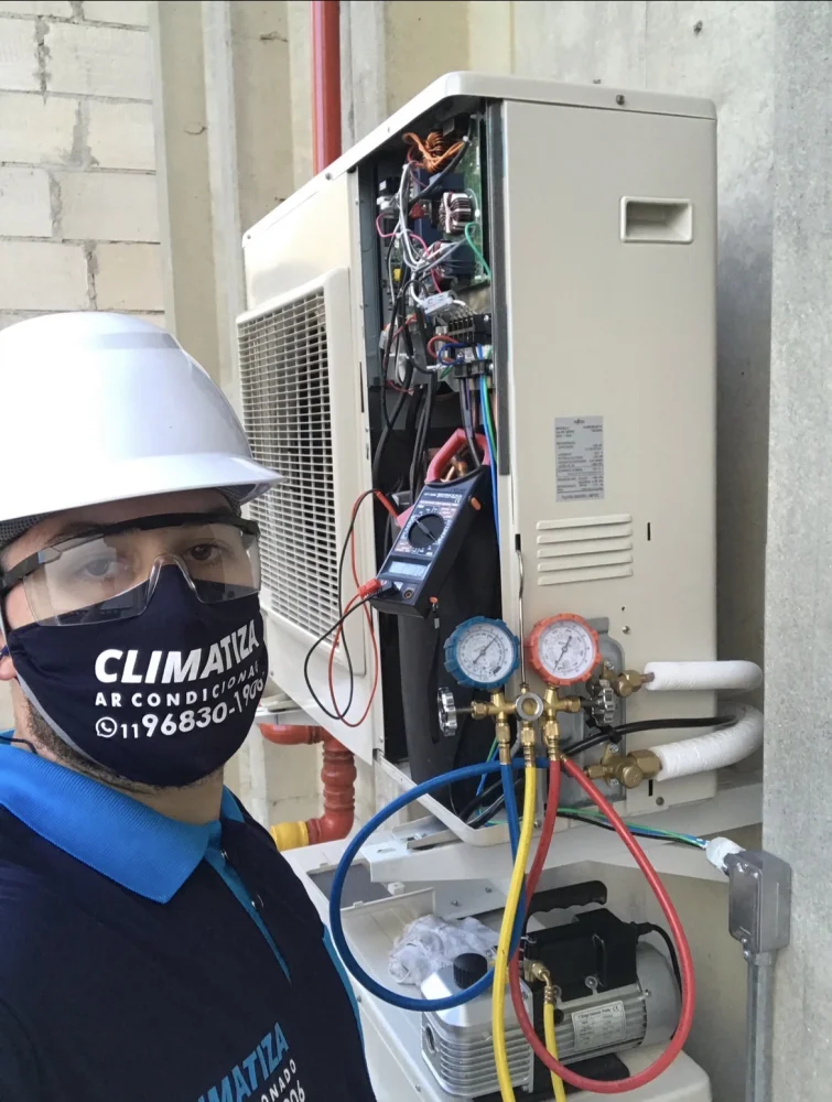 Manutenção de Ar Condicionado